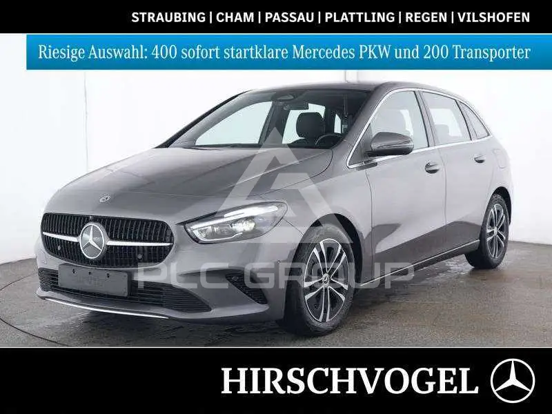 2025 Mercedes Benz B 200