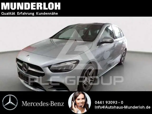 2025 Mercedes Benz B 200