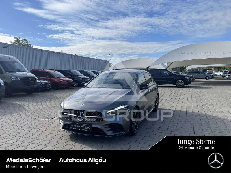 2025 Mercedes Benz B 200