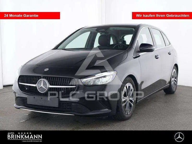 2025 Mercedes Benz B 200