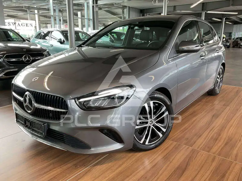 2025 Mercedes Benz B 200