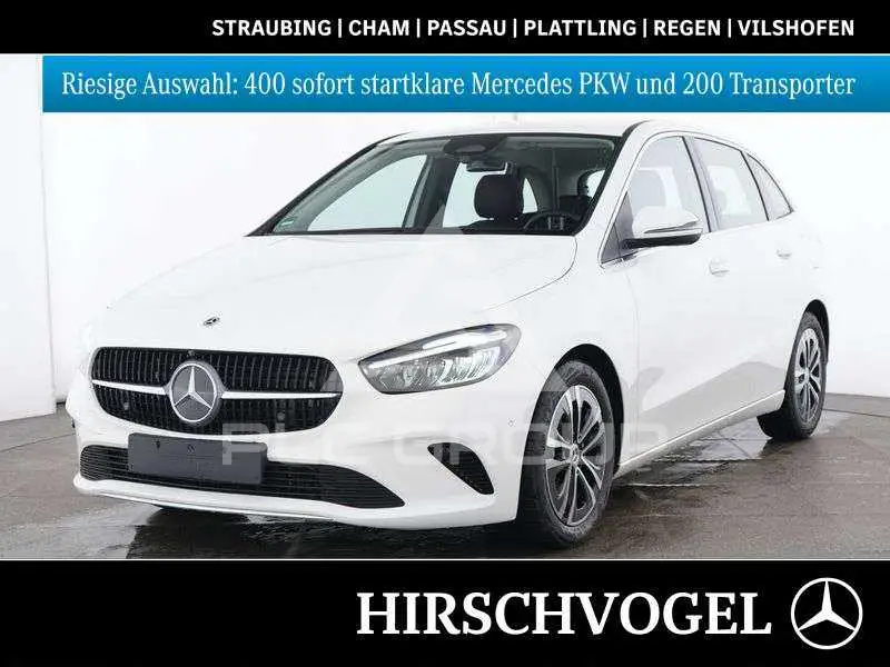 2025 Mercedes Benz B 200
