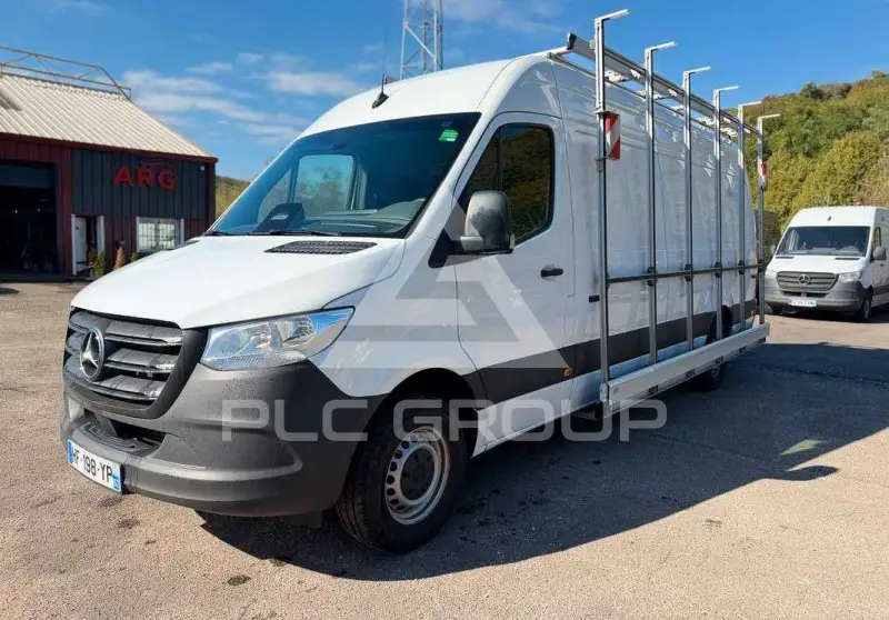 2025 Mercedes Benz Sprinter