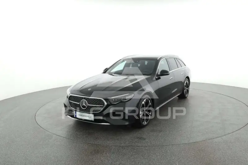 2025 Mercedes Benz E 300