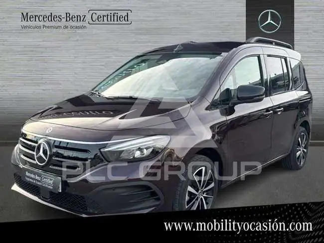 2025 Mercedes Benz EQT