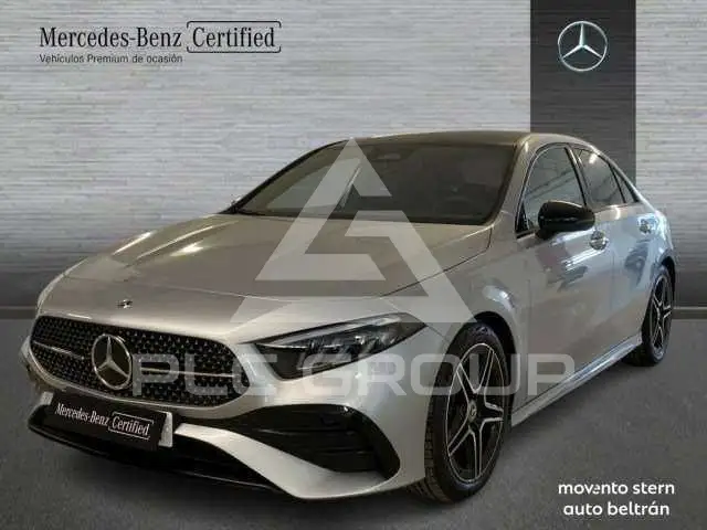 2025 Mercedes Benz A 180