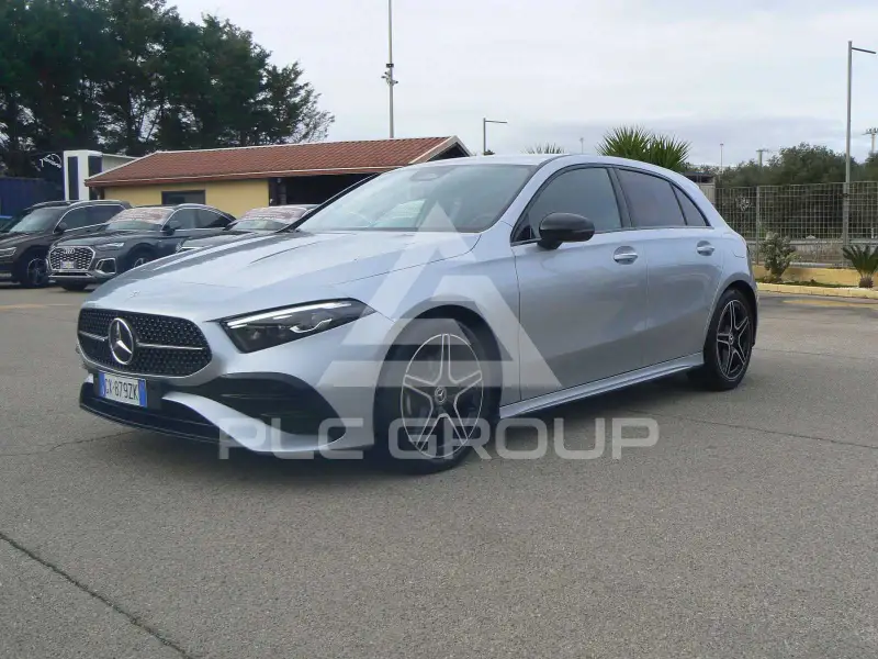 2025 Mercedes Benz A 180