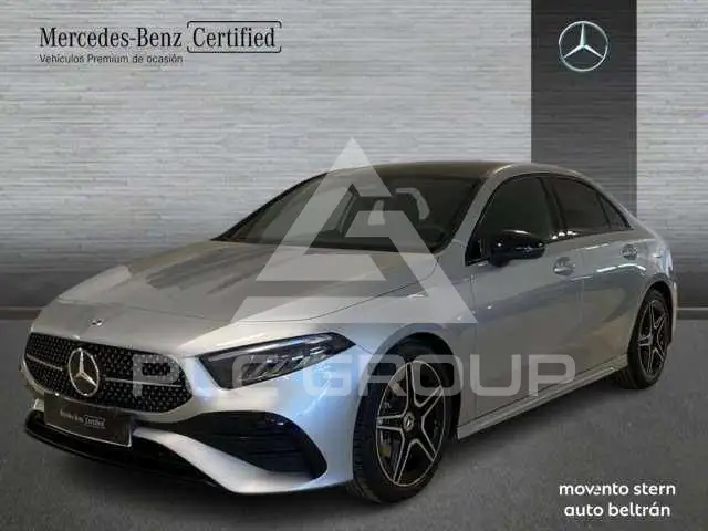 2025 Mercedes Benz A 180