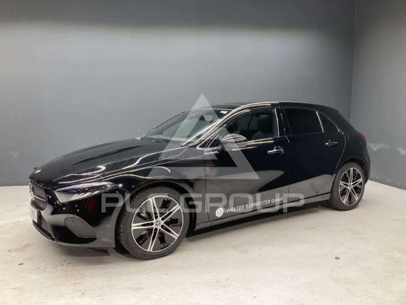 2025 Mercedes Benz A 180
