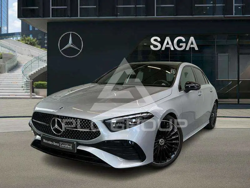 2025 Mercedes Benz A 180