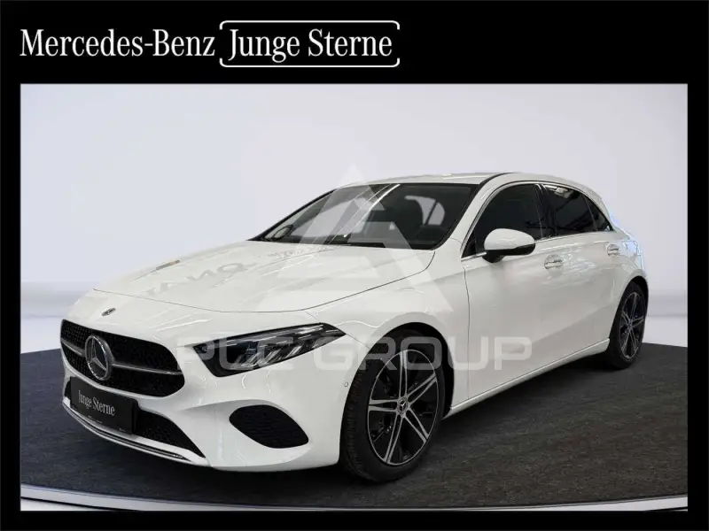 2025 Mercedes Benz A 180