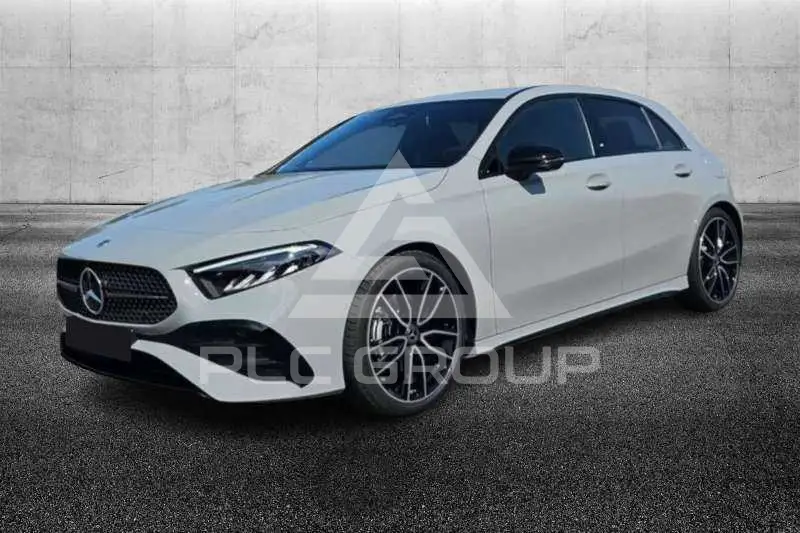 2025 Mercedes Benz A 180