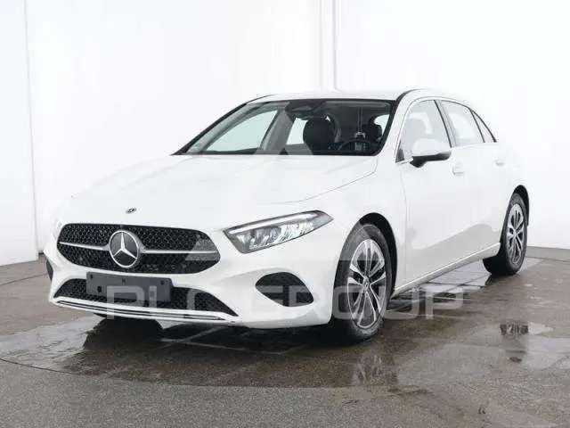 2024 Mercedes Benz A 140