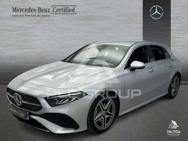 2025 Mercedes Benz A 180