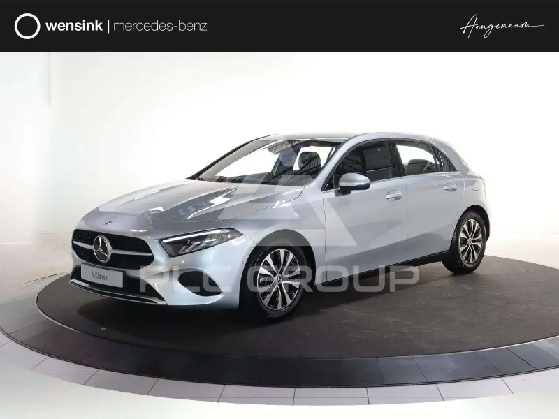 2025 Mercedes Benz A 180