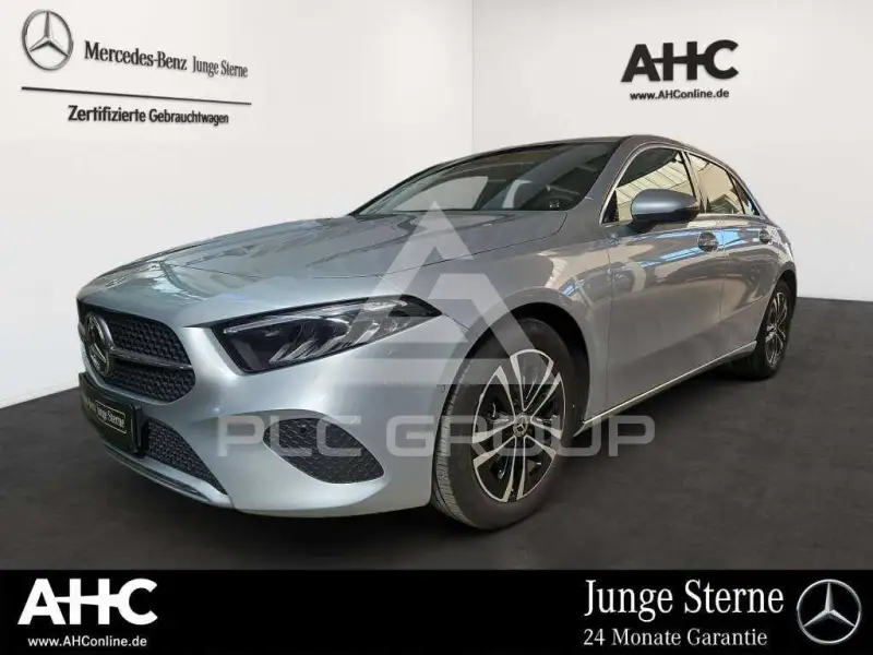 2025 Mercedes Benz A 200