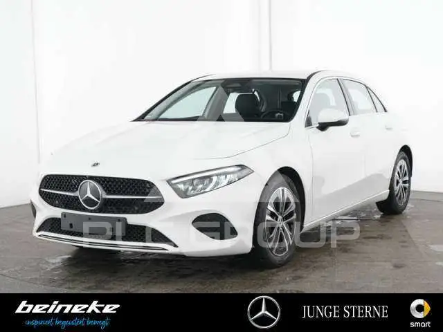2025 Mercedes Benz A 200