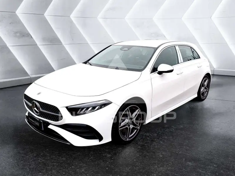 2025 Mercedes Benz A 200