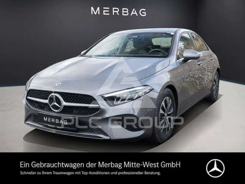 2025 Mercedes Benz A 200