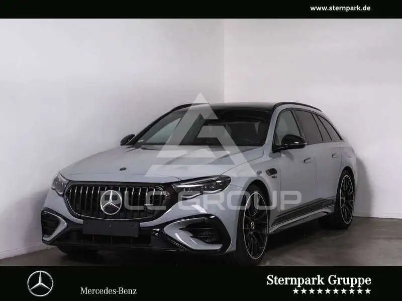 2025 Mercedes Benz E 53 AMG