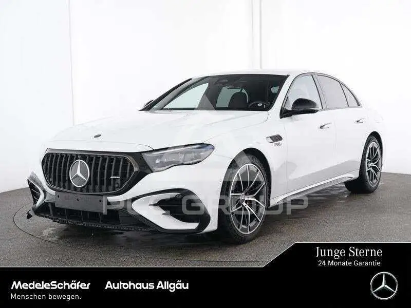 2025 Mercedes Benz E 53 AMG
