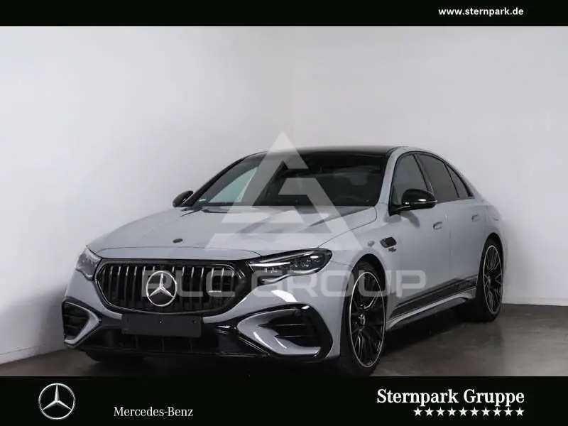 2025 Mercedes Benz E 53 AMG