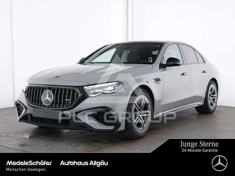 2025 Mercedes Benz E 53 AMG