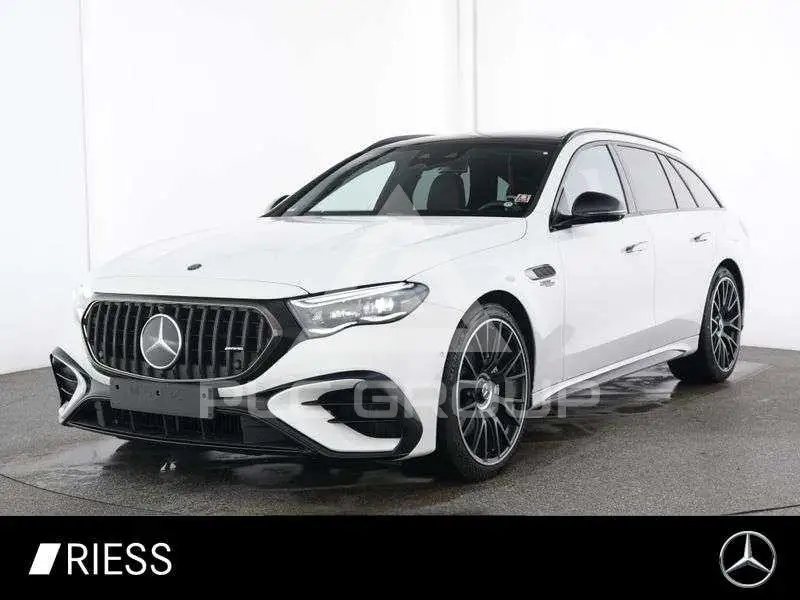 2025 Mercedes Benz E 53 AMG