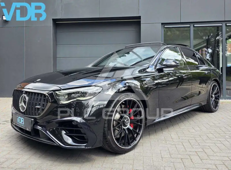 2025 Mercedes Benz E 53 AMG