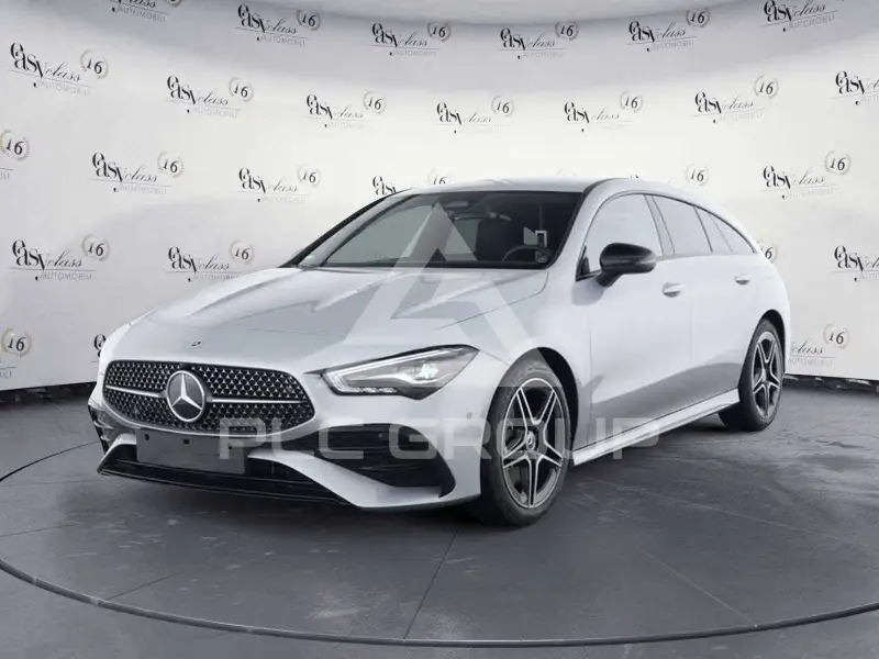 2025 Mercedes Benz CLA 200