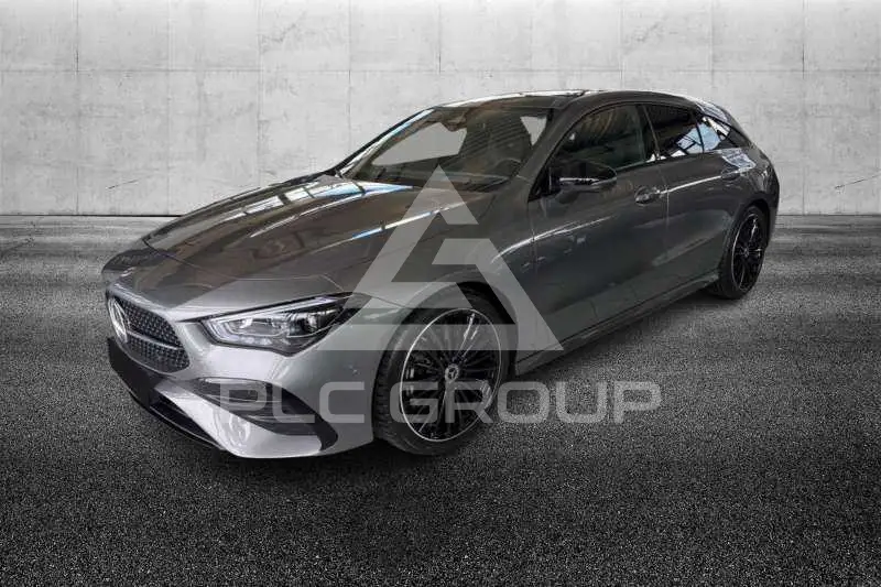 2025 Mercedes Benz CLA 220
