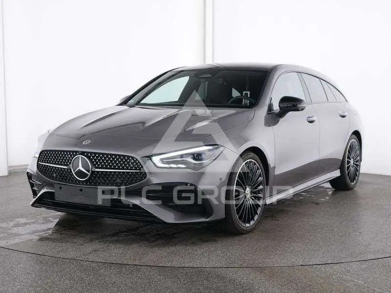 2025 Mercedes Benz CLA 220