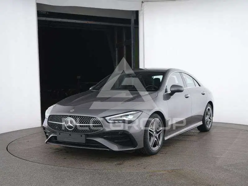 2025 Mercedes Benz CLA 220