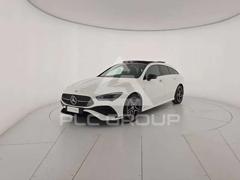 2025 Mercedes Benz CLA 220