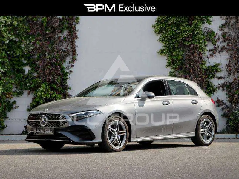 2025 Mercedes Benz A 250