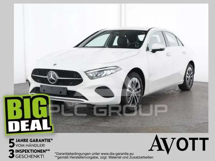 2025 Mercedes Benz A 250