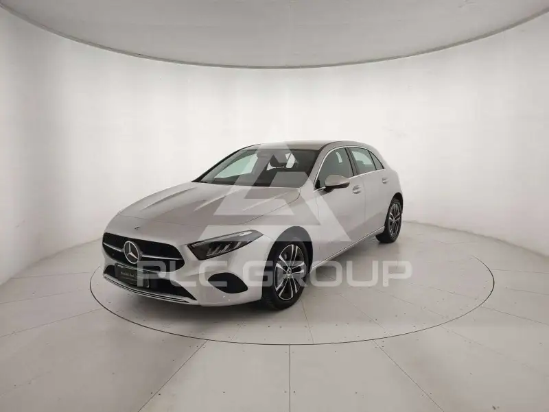 2025 Mercedes Benz A 250
