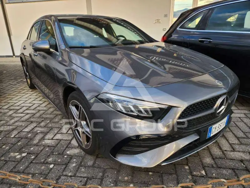 2025 Mercedes Benz A 250
