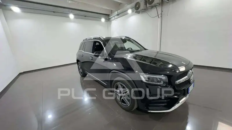 2025 Mercedes Benz A 180