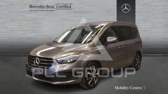 2025 Mercedes Benz A 180