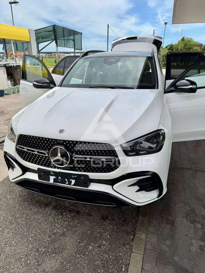 2025 Mercedes Benz GLE 300