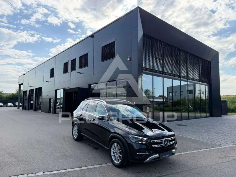 2025 Mercedes Benz GLE 300