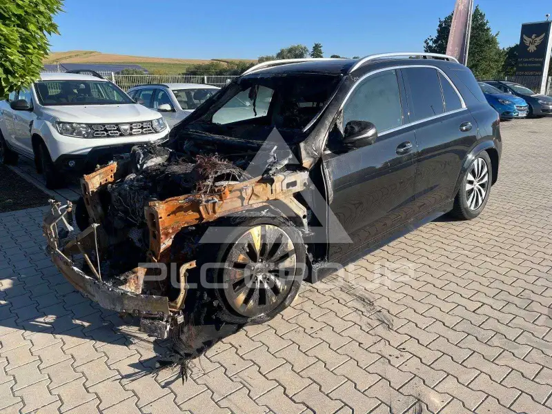 2025 Mercedes Benz GLE 300