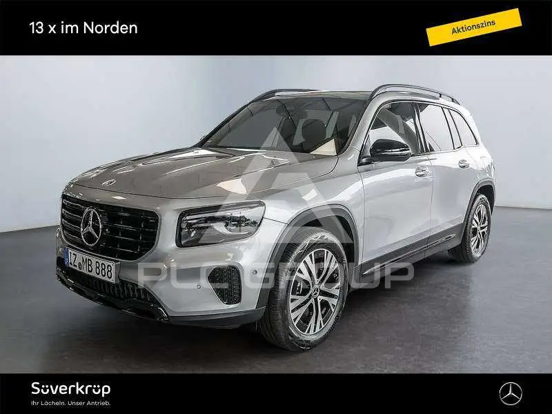 2025 Mercedes Benz GLB