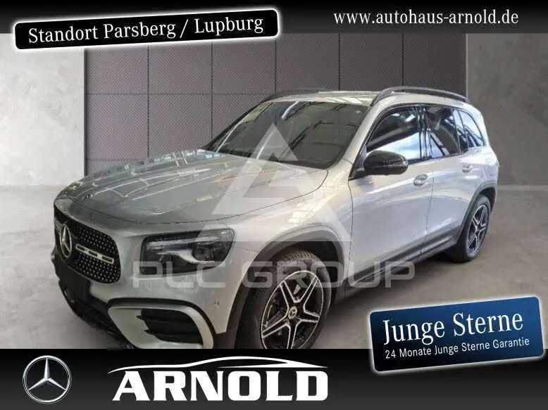 2025 Mercedes Benz GLB