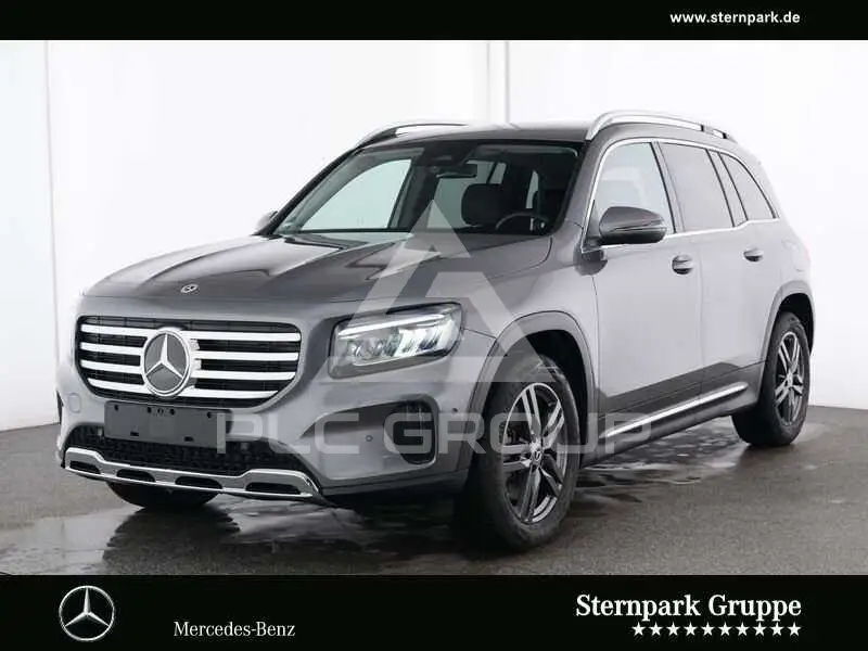 2025 Mercedes Benz GLB