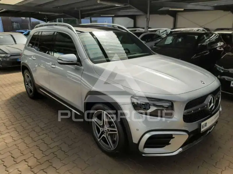 2025 Mercedes Benz GLB