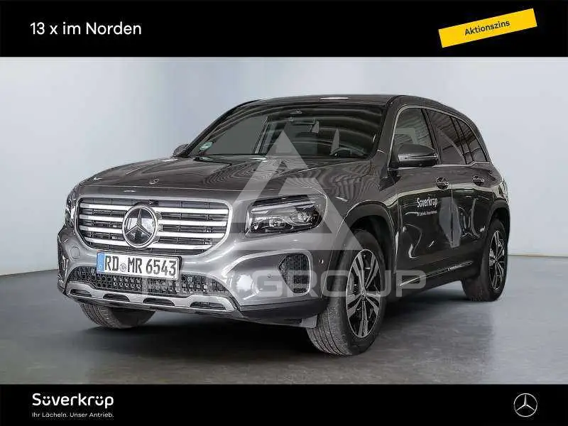 2025 Mercedes Benz GLB