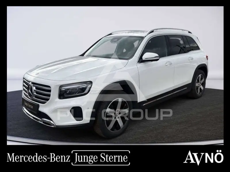2025 Mercedes Benz GLB
