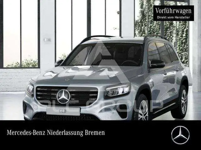 2025 Mercedes Benz GLB